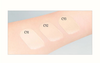 Dinto Woon Cho Blur-Radiance Cushion